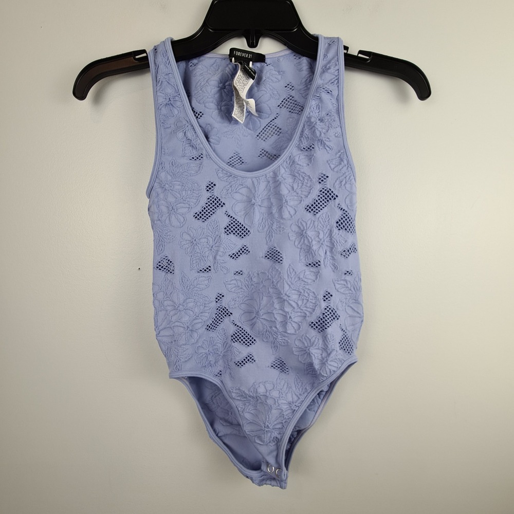 Forever 21 Womens Periwinkle Blue Floral Lace Pointelle Snap Bodysuit Size S/M